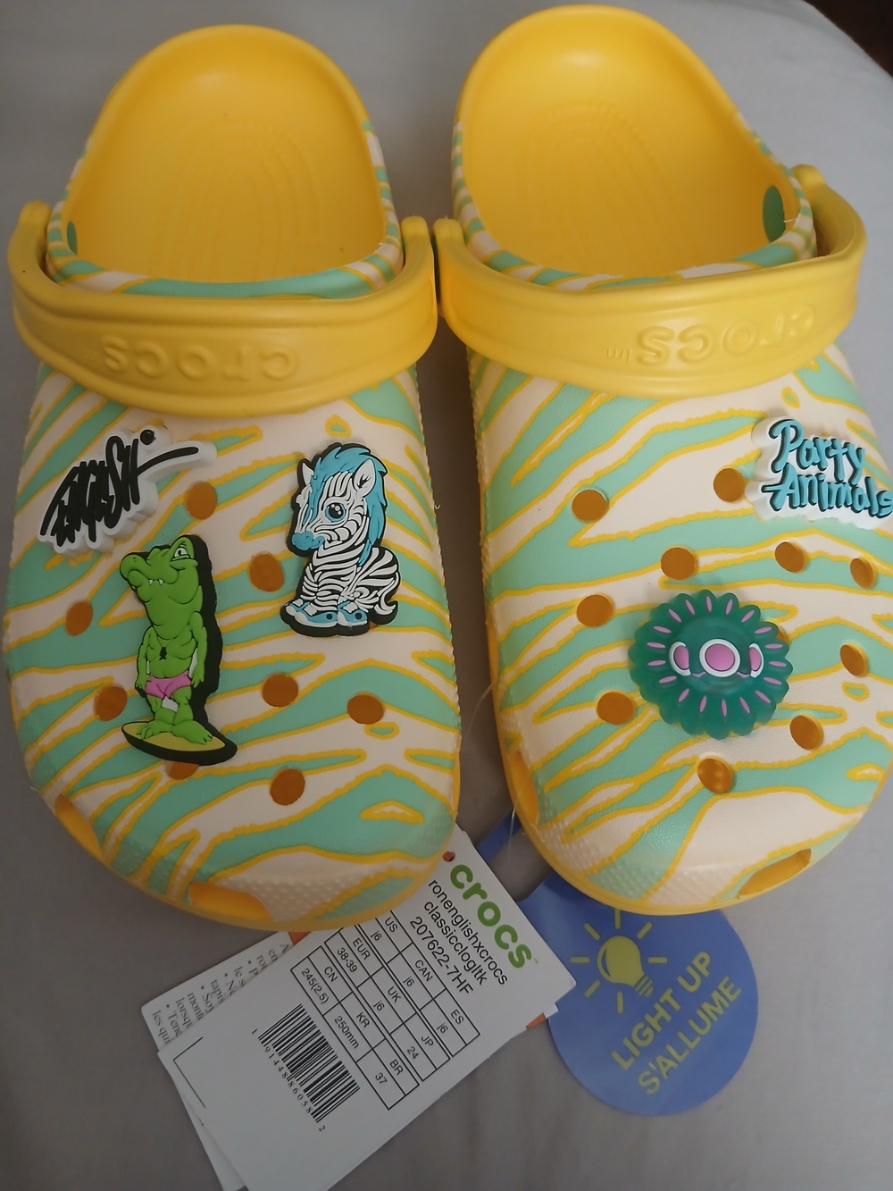 Crocs Bundle Deal - Picture 6 of 11